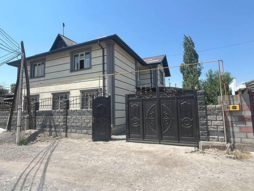 Дом, 194 м², 7 комнат, Агентство недвижимости, Евроремонт Бишкек - сүрөт 1