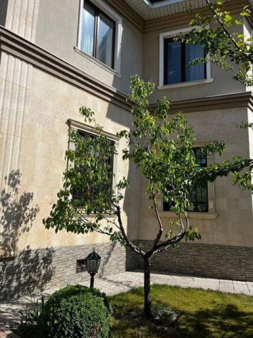 Дом, 300 м², 7 комнат, Риэлтор, Евроремонт Бишкек - сүрөт 4