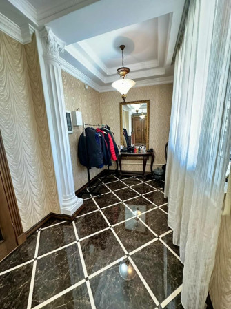 Дом, 225 м², 7 комнат, Риэлтор Бишкек - сүрөт 1