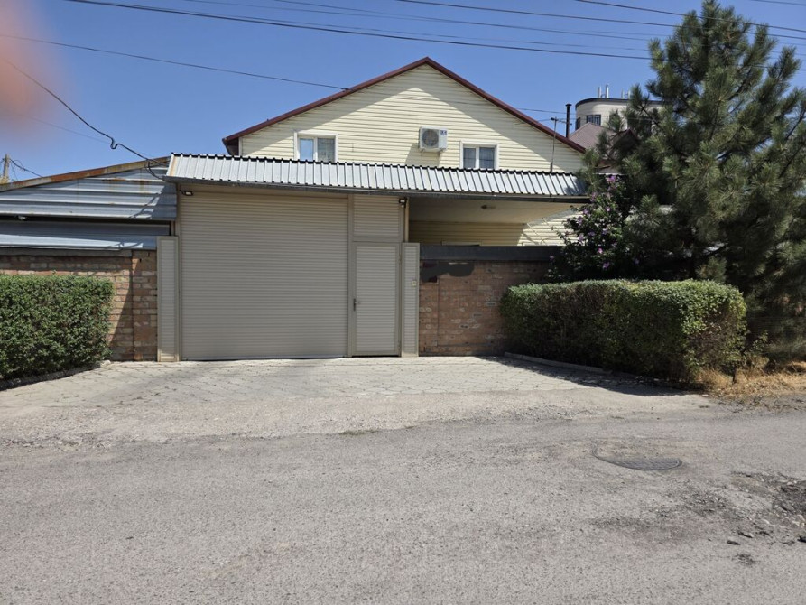 Дом, 198 м², 7 комнат, Собственник, Евроремонт Бишкек - изображение 1