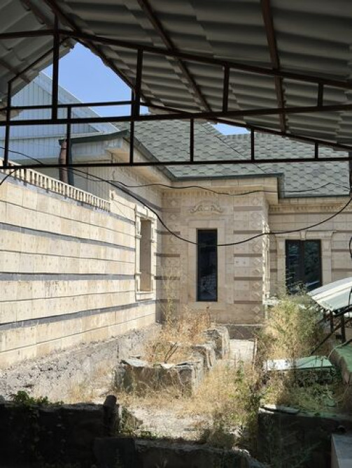 Дом, 200 м², 8 комнат, Собственник, ПСО (под самоотделку) Бишкек - сүрөт 2