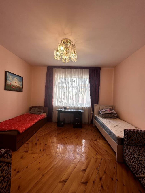 Дом, 385000 м², 8 комнат, Агентство недвижимости, Евроремонт Бишкек - сүрөт 1