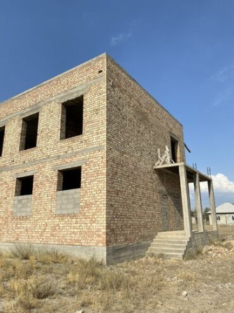 Дом, 111 м², 8 комнат, Собственник, ПСО (под самоотделку) Бишкек - сүрөт 3
