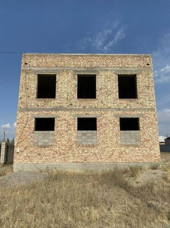 Дом, 111 м², 8 комнат, Собственник, ПСО (под самоотделку) Бишкек - сүрөт 1