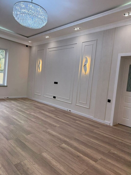 Дом, 280 м², 8 комнат, Агентство недвижимости, Дизайнерский ремонт Бишкек - сүрөт 1