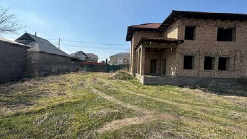 Дом, 350 м², 8 комнат, Собственник, ПСО (под самоотделку) Бишкек - сүрөт 1