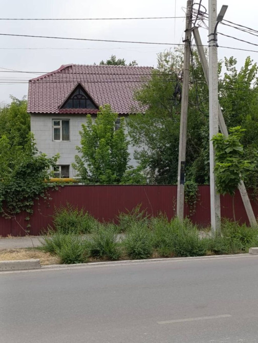 Дом, 314 м², 8 комнат, Риэлтор, Старый ремонт Bishkek - photo 1