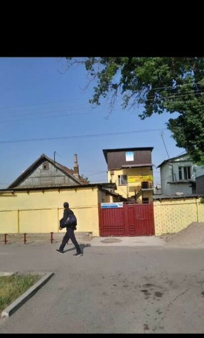 Дом, 200 м², 8 комнат, Собственник Бишкек - сүрөт 1