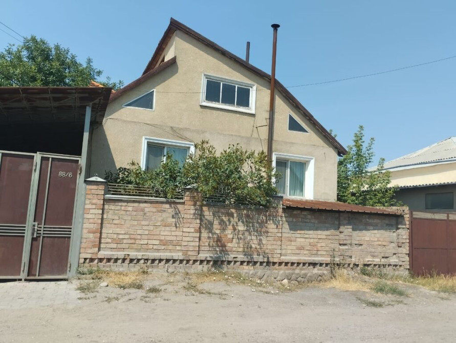Дом, 180 м², 8 комнат, Собственник Бишкек - сүрөт 1