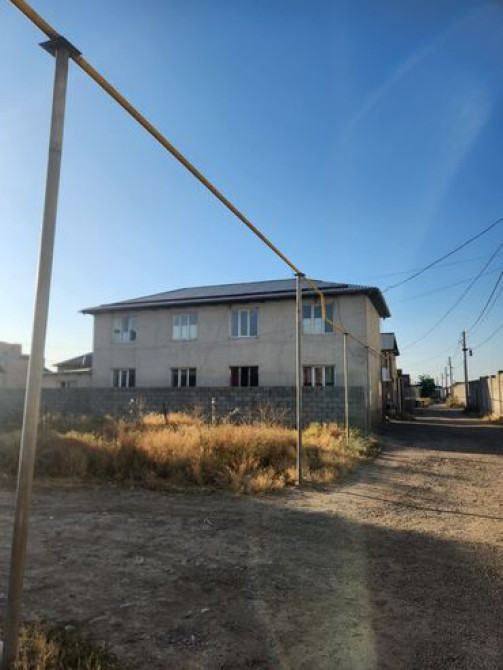 Дом, 105 м², 8 комнат, Собственник Bishkek - photo 1