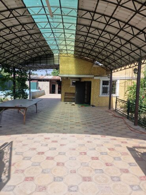 Дом, 250 м², 8 комнат, Собственник, Евроремонт Bishkek - photo 1