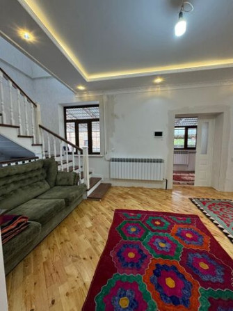 Дом, 300 м², 8 комнат, Собственник Бишкек - сүрөт 3