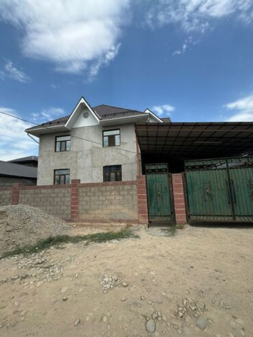 Дом, 300 м², 8 комнат, Собственник Бишкек - сүрөт 1