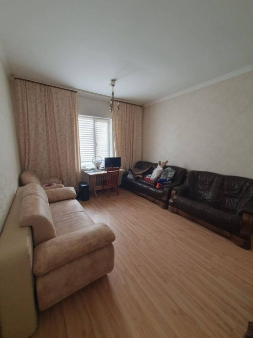 Дом, 450 м², 8 комнат, Агентство недвижимости Bishkek - photo 1