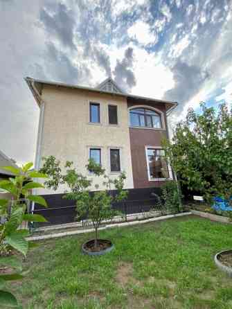 Дом, 235 м², 9 комнат, Собственник, Евроремонт Бишкек