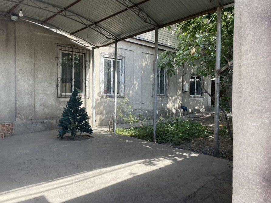 Дом, 120 м², 9 комнат, Собственник, Евроремонт Бишкек - сүрөт 1