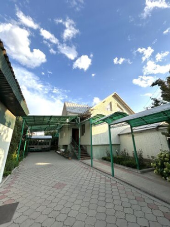 Дом, 220 м², 10 комнат, Агентство недвижимости, Евроремонт Bishkek - photo 2