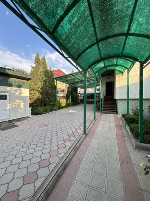 Дом, 220 м², 10 комнат, Агентство недвижимости, Евроремонт Bishkek - photo 1