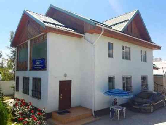Коттедж, 210 м², 10 комнат, Риэлтор, Евроремонт Бишкек