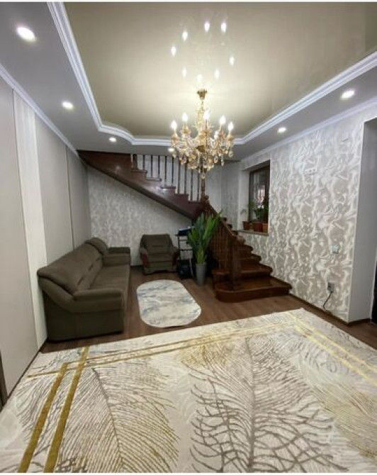 Дом, 300 м², 10 комнат, Собственник, Евроремонт Bishkek - photo 2