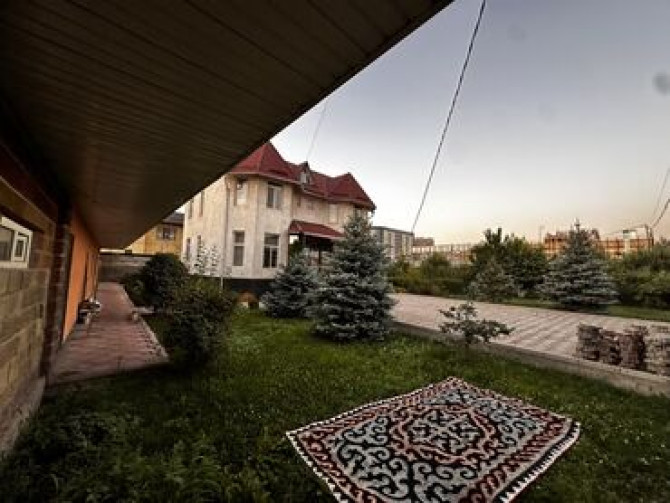 Дом, 300 м², 10 комнат, Собственник, Дизайнерский ремонт Бишкек - сүрөт 4