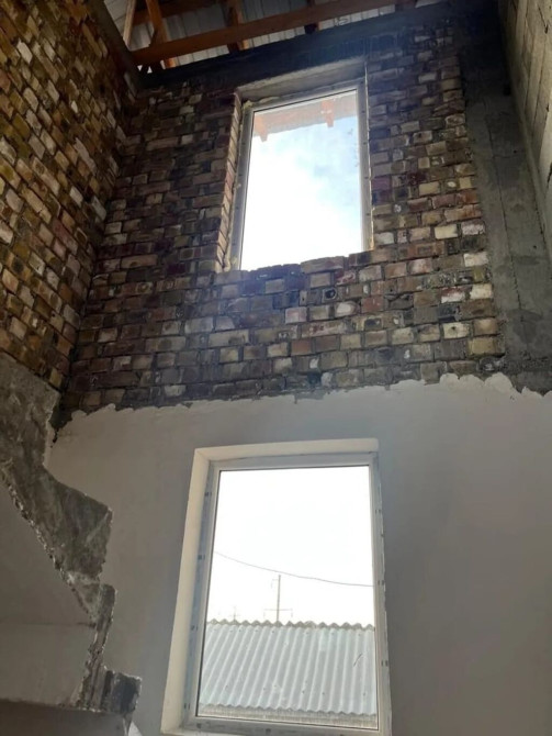 Дом, 270 м², 10 комнат, Собственник, ПСО (под самоотделку) Bishkek - photo 1