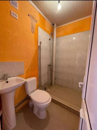 Дом, 200 м², 10 комнат, Агентство недвижимости, Косметический ремонт Бишкек - сүрөт 5