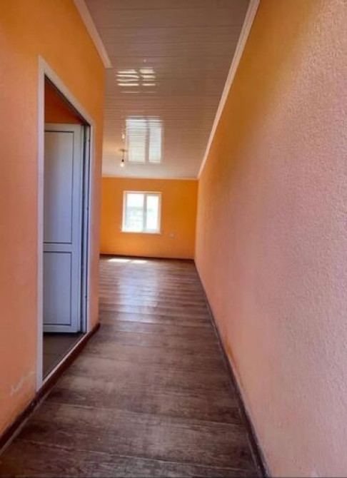 Дом, 200 м², 10 комнат, Агентство недвижимости, Косметический ремонт Bishkek - photo 3