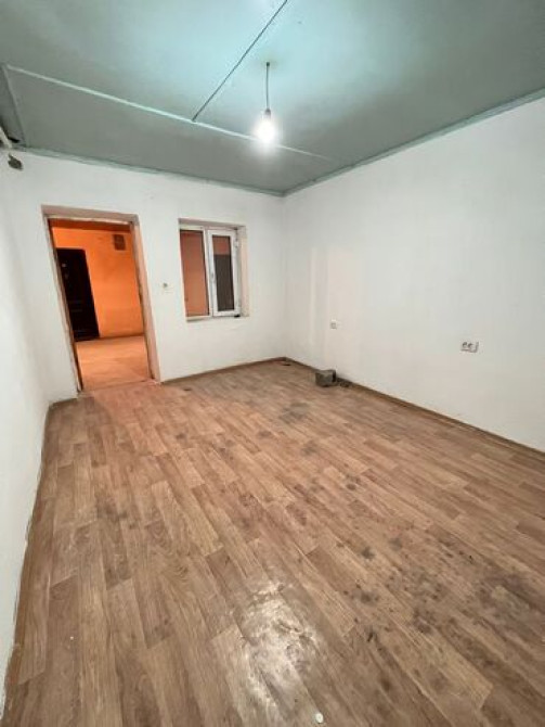 Барачный, 198 м², 10 комнат, Собственник, Косметический ремонт Bishkek - photo 5