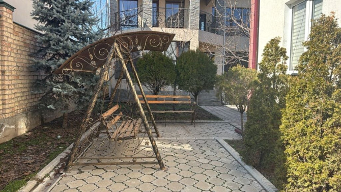 Дом, 400 м², 10 комнат, Риэлтор, Евроремонт Бишкек - сүрөт 1