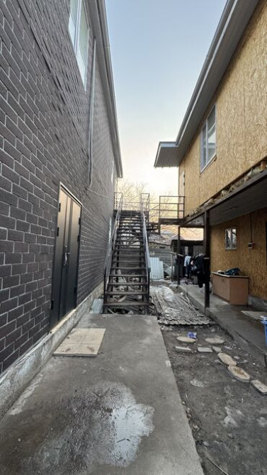 Дом, 600 м², 10 комнат, Собственник, Косметический ремонт Бишкек - сүрөт 3