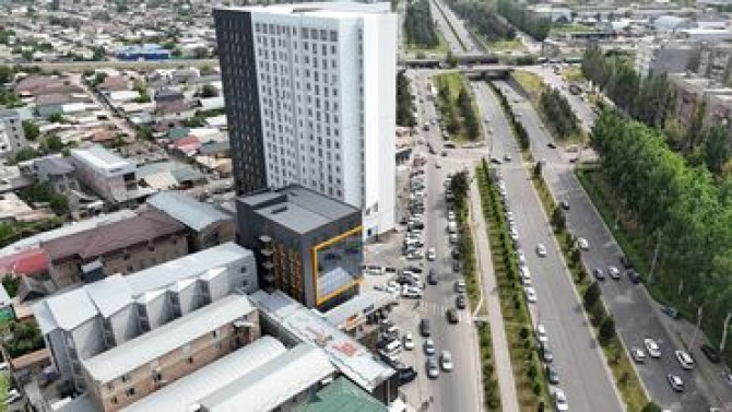 Продаю Офис 340 м², Без ремонта, Без мебели, Многоэтажное здание, 3 этаж Бишкек - изображение 5