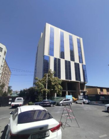 Продаю Офис 57 м², Без ремонта, 5 этаж Бишкек - изображение 1
