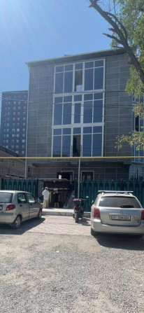 Продаю Офис 410 м², С ремонтом, Бизнес центр, 5 этаж Бишкек - изображение 1