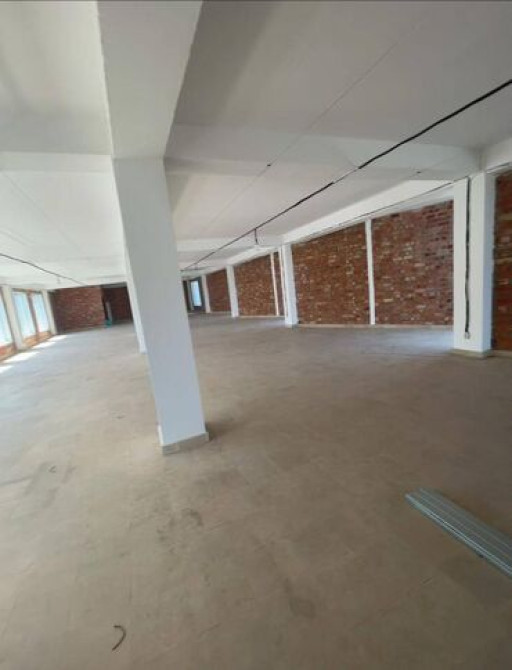 Продаю Офис 410 м², С ремонтом, Бизнес центр, 5 этаж Бишкек - сүрөт 2