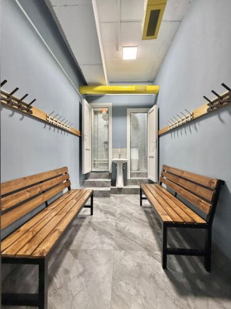 Продаю Офис 264 м², С ремонтом, С мебелью, Многоэтажное здание, Цокольный этаж этаж Бишкек - изображение 6