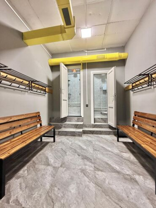 Продаю Офис 264 м², С ремонтом, С мебелью, Многоэтажное здание, Цокольный этаж этаж Бишкек - сүрөт 5