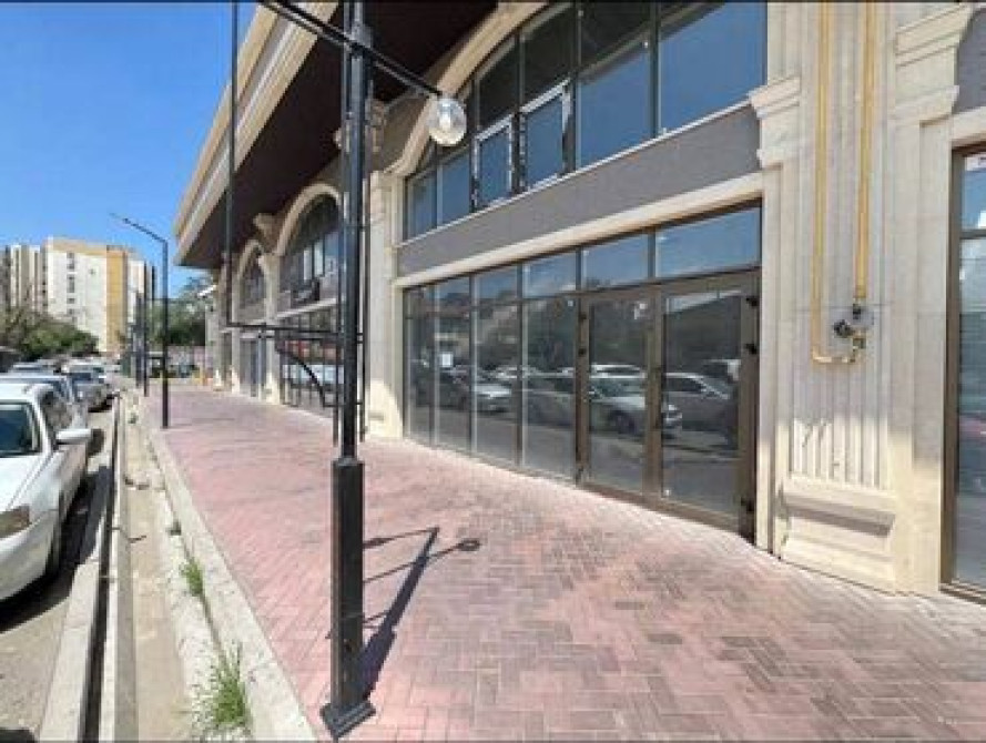 Продаю Офис 430 м², Без ремонта, Без мебели, Многоэтажное здание, 1 этаж Bishkek - photo 7