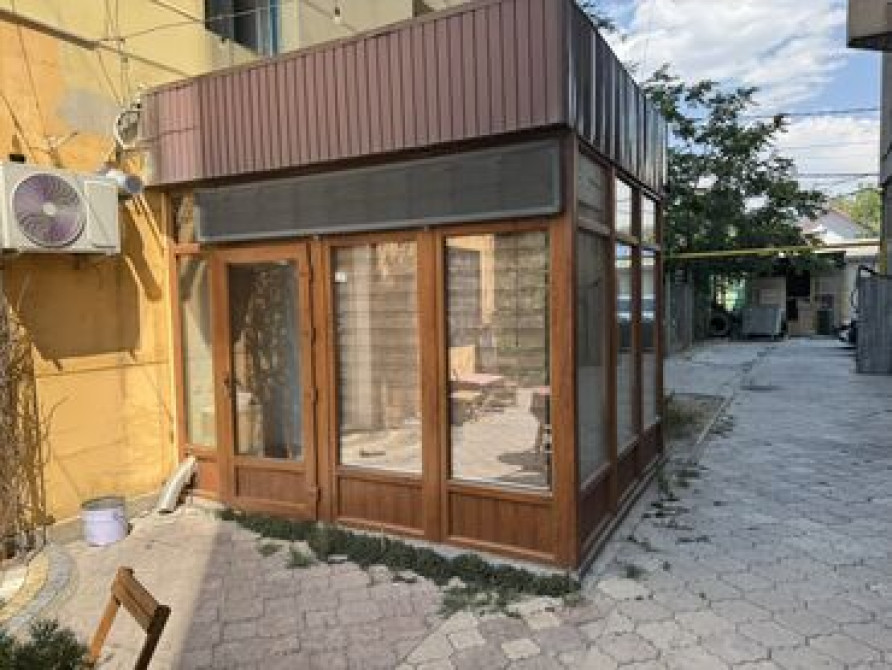 Продаю Офис 67 м², С ремонтом, Без мебели, Многоэтажное здание, 1 этаж Бишкек - сүрөт 6