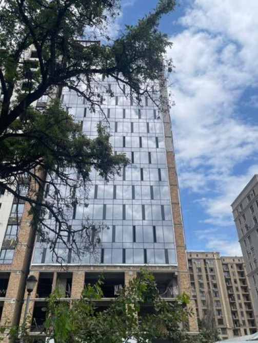 Продаю Офис 85 м², Без ремонта, Бизнес центр, 10 этаж Бишкек - сүрөт 3