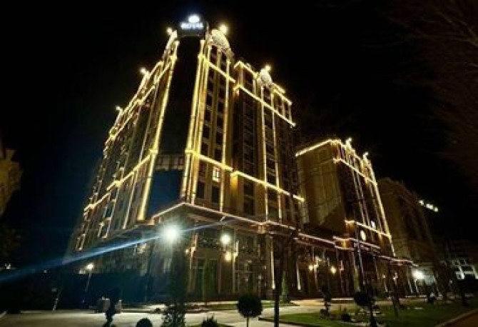 Продаю Офис 174 м², Без ремонта, Без мебели, Многоэтажное здание, 2 этаж Бишкек - сүрөт 2