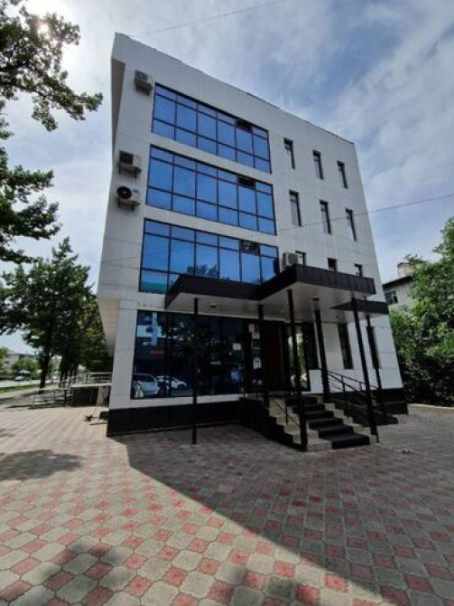 Продаю Офис 33 м², С ремонтом, Без мебели, Многоэтажное здание, 3 этаж Bishkek - photo 5