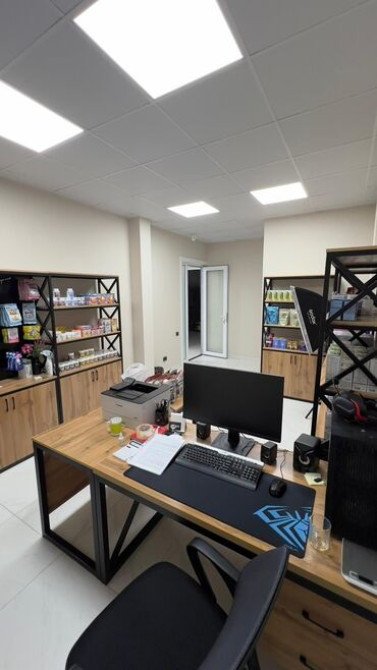 Продаю Офис 68 м², С ремонтом, Без мебели, Многоэтажное здание, Цокольный этаж этаж Bishkek - photo 7