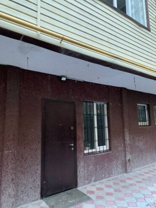 Продаю Офис 47 м², С ремонтом, Многоэтажное здание, Цокольный этаж этаж Bishkek - photo 1