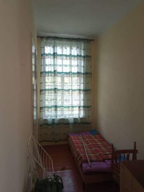 Продаю Офис 53 м², Без ремонта, Без мебели, Многоэтажное здание, 2 этаж Бишкек - сүрөт 5