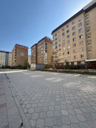 Продаю Офис 195 м², Без ремонта, Многоэтажное здание, 1 этаж Bishkek - photo 5