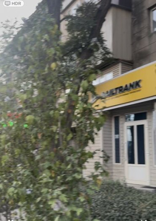 Продаю Офис 46 м², С ремонтом, Без мебели, Многоэтажное здание, 1 этаж Бишкек - сүрөт 1