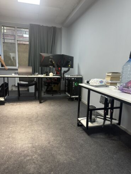 Продаю Офис 152 м², С ремонтом, Без мебели, Многоэтажное здание, 1 этаж Бишкек - сүрөт 7