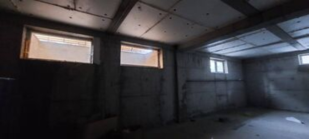 Продаю Офис 203 м², Без ремонта, Многоэтажное здание, Цокольный этаж этаж Бишкек - сүрөт 7