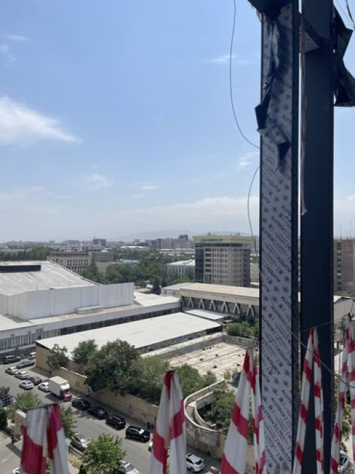 Продаю Офис 85 м², Без ремонта, Без мебели, Бизнес центр, 10 этаж Бишкек - сүрөт 5